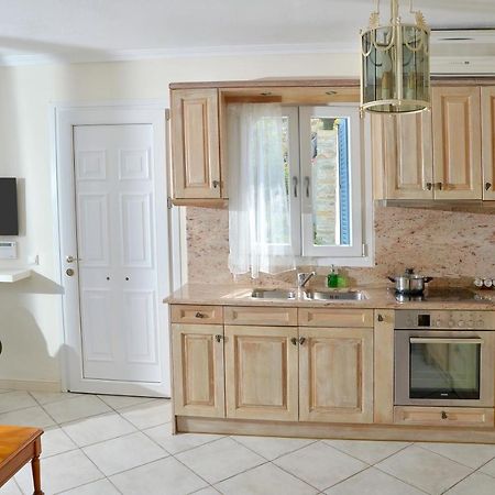 Andros Homes Sea Side Apartment & Studio Γαύριο Εξωτερικό φωτογραφία